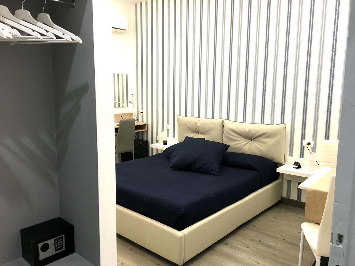 Deluxe B&B Centrocitta Reggio Calabria Exterior photo